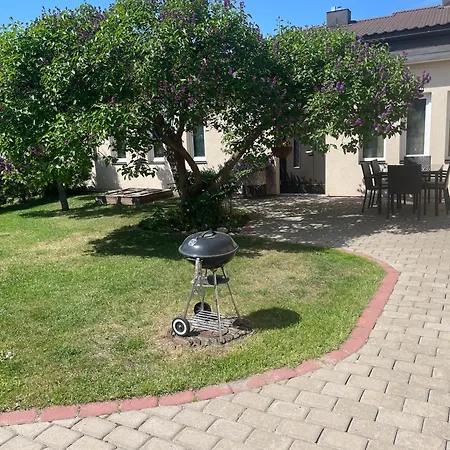 Apartment Liisupesa With Sauna And Garden *